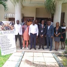  Café de l'Économie: a discussion platform launched in Abidjan 