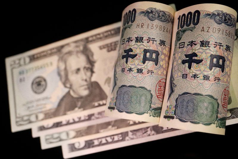  Devise : hausse du dollar, baisse du yen 