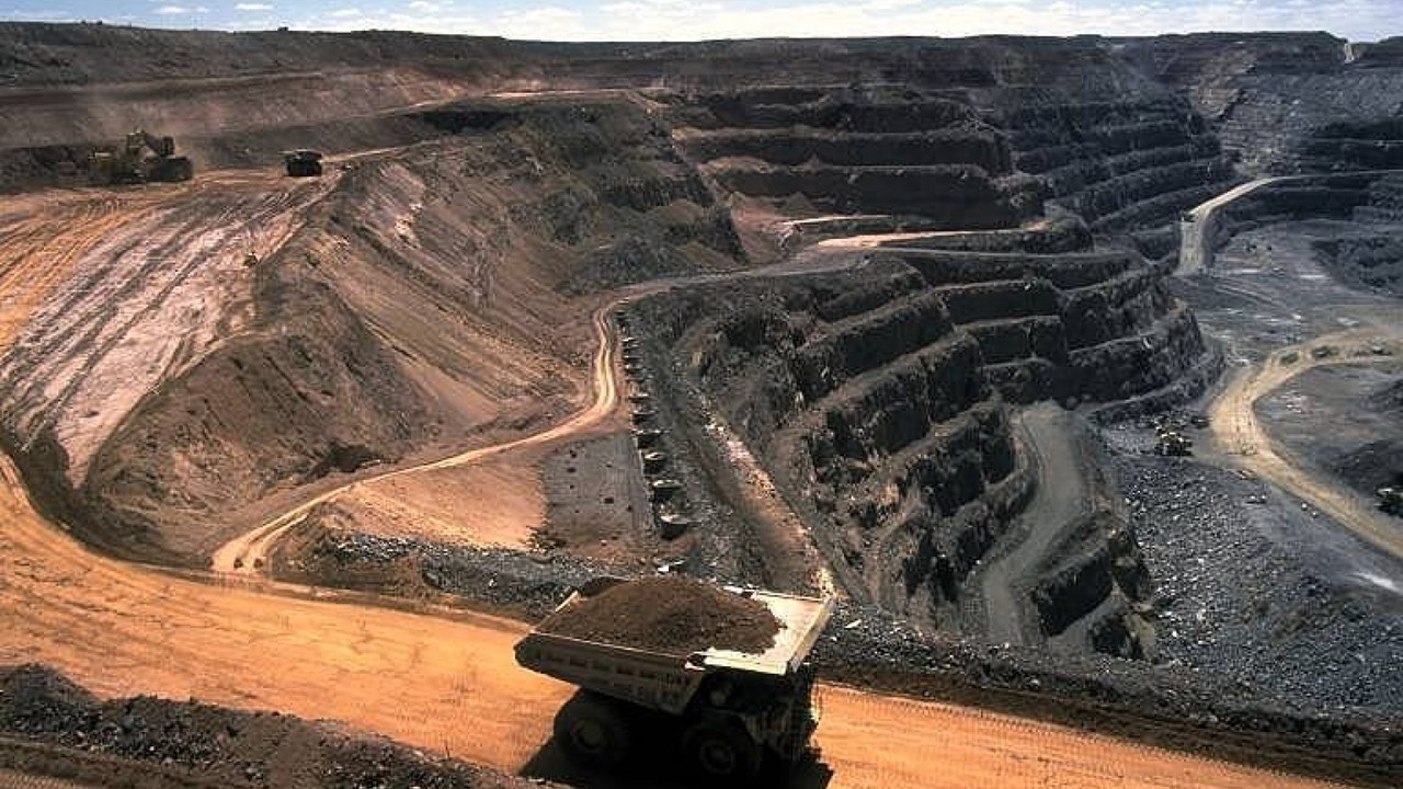 Métaux précieux : La compagnie minière australienne Leo  pense transformer le lithium de la mine Goulamina en Europe