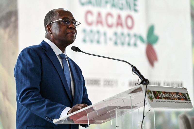  Campagne cacaoyère 2023-2024 en Côte d’Ivoire : Yves Brahima Koné met la pression sur l’UE 