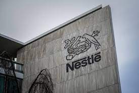  Société : Nestlé enregistre une nette hausse en 2023 