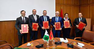  Coopération économique : le Maroc et la BAD signent trois accords de financement 