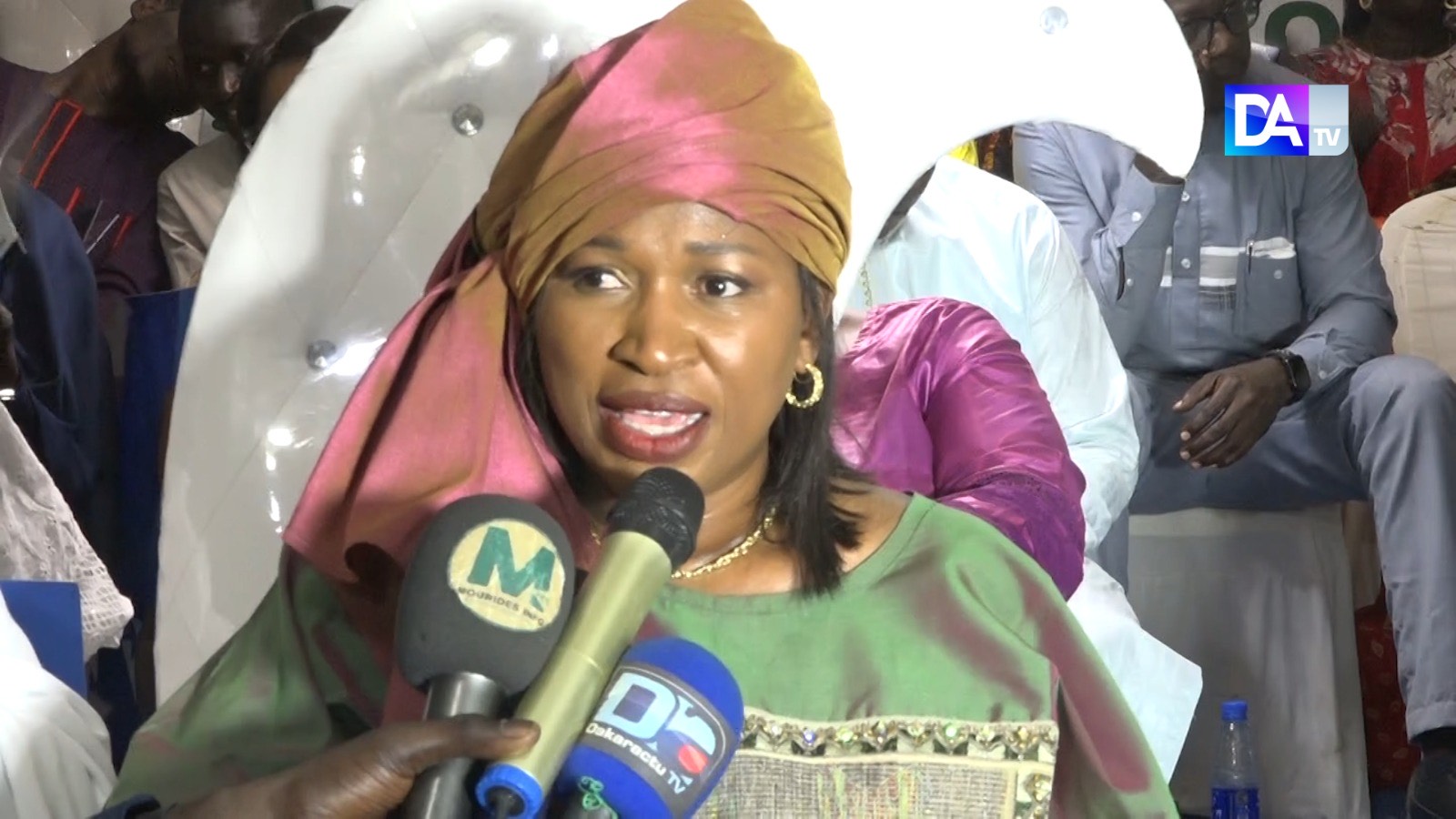  Autonomisation des femmes de Touba : Victorine Ndèye offre une enveloppe de 10 millions francs CFA aux membres de l'Accès 