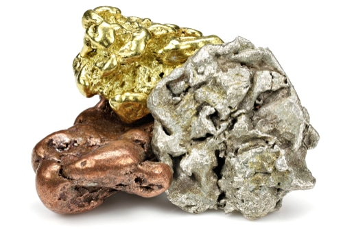  Metal: gold and copper in a degrading trend 