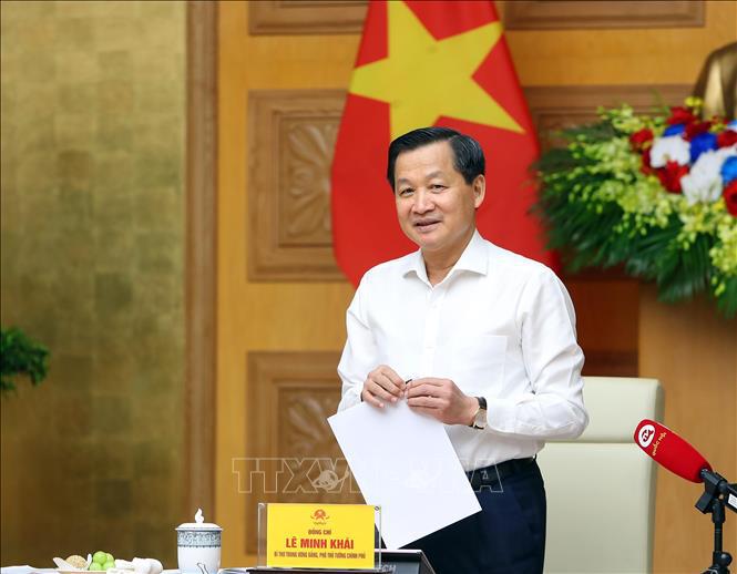  Lutte contre le blanchiment et le financement du terrorisme : Lê Minh Khai signe une décision promulguant le plan d’action national du Vietnam 