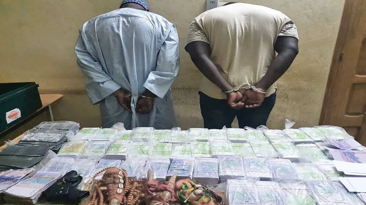  Counterfeit money trafficking: Six individuals apprehended, 905,000,000 FCFA seized 