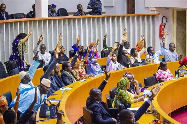  Budget 2024 : le Sénégal arrête plus de 453 milliards de FCFA pour le projet 