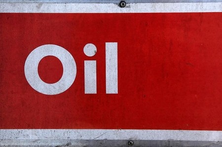  Oil ends the week in reverse 